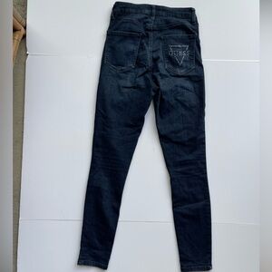 Guess 26 Crystal Pocket Logo Skinny Jeans Stretchy Tapered Leg Soft Stretchy
